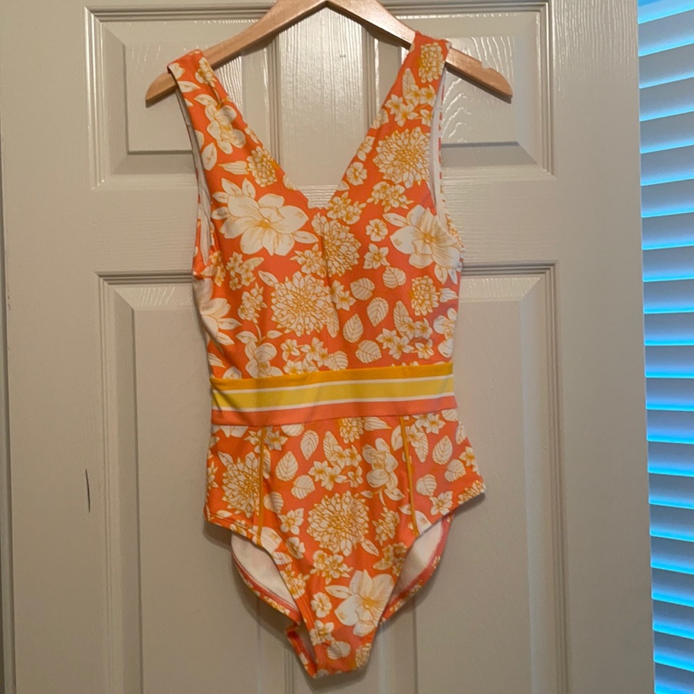 NWT So Peachy Swimsuit